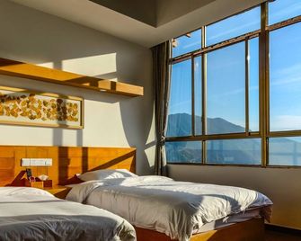 Travelling With Hotel Long Ji Ping An - Guilin - Bedroom