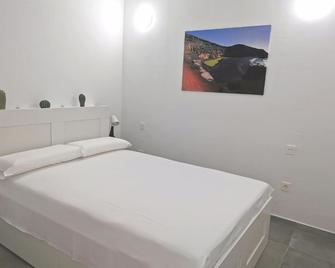 Apartamentos Anjomacar A - Teguise - Chambre