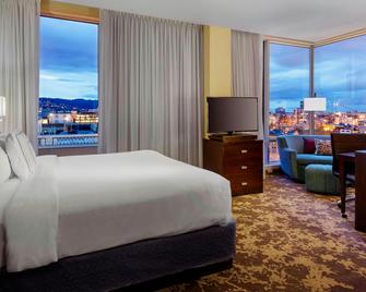 Courtyard by Marriott Portland City Center - Portland - Habitación