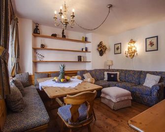 Lungoboite 14 - Cortina - Cortina d'Ampezzo - Living room