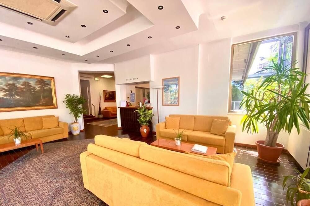 Hotel Esperia - Chianciano Terme - Recepción