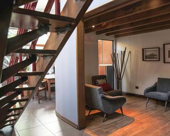 Hotel Residencia Del Sol - Guatemala City - Living room