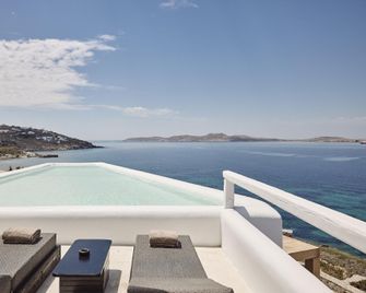 Horizon Hotel & Villas Mykonos - Agios Ioannis - Balcony