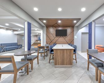 Holiday Inn Express & Suites Granbury By IHG - Granbury - Restaurant