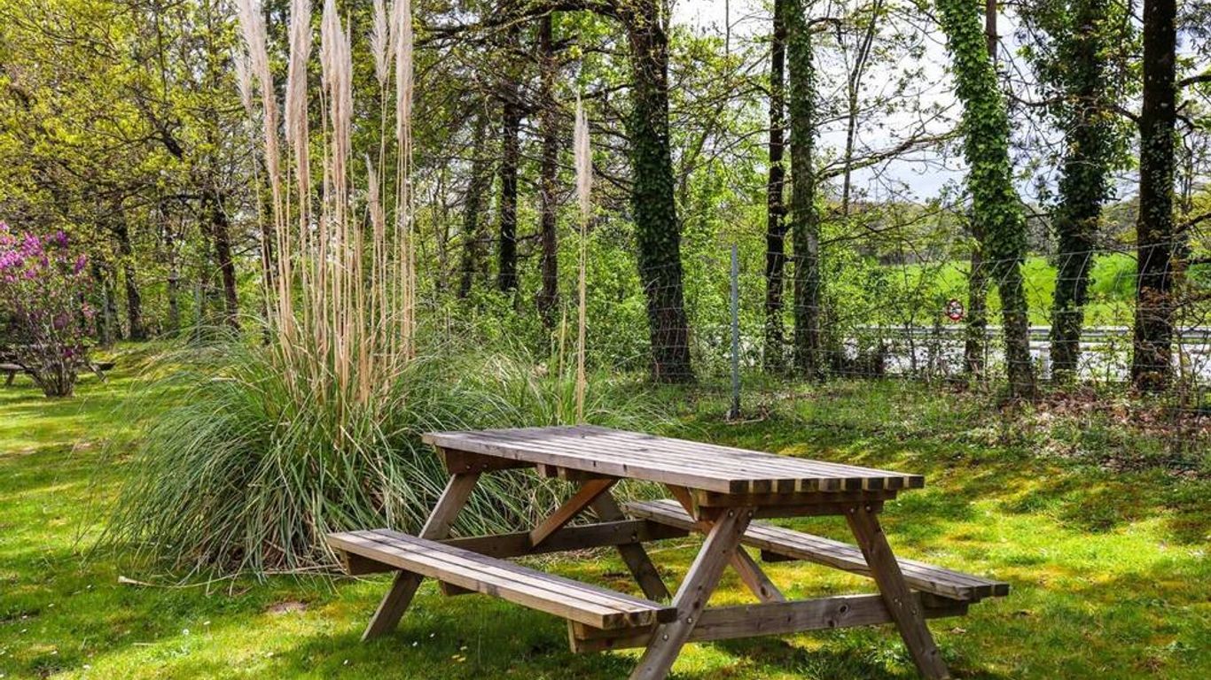 أوتيليكو سود