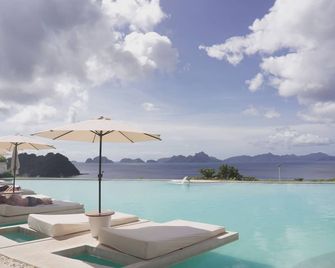 El Nido Bayview Resort - אל נידו - בריכה