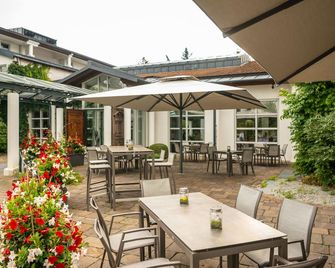 Hotel Herzogspark - Herzogenaurach - Patio