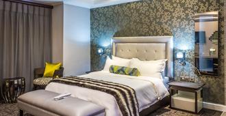 Staywell Hotels - Gaborone - Bedroom