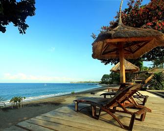Sunsethouse Lombok - Mataram - Playa