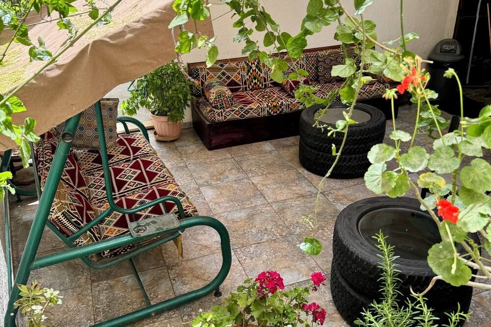 The Sydney Hotel - עמאן - פטיו