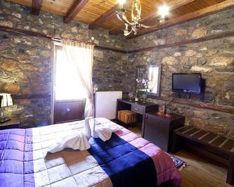 Lithos Hotel & Spa - Agios Athanasios - Bedroom