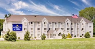 Microtel Inn and Suites Hagerstown - Hagerstown