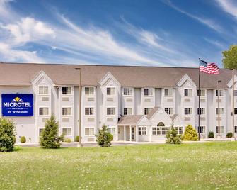Microtel Inn & Suites by Wyndham Hagerstown - Hagerstown - Edificio