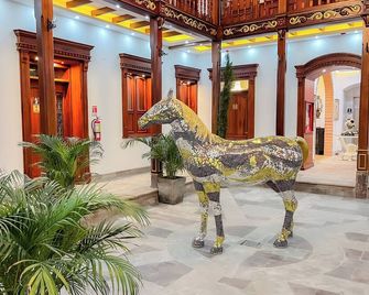 Hotel & Rooftop King Experience by David - Quito