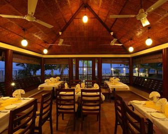 The World Backwaters, Alleppey - Thanneermukkom - Restaurant