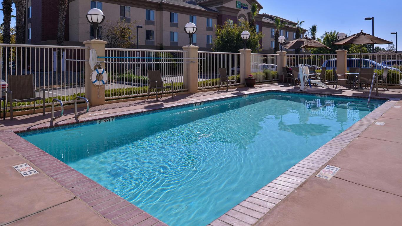 Hampton Inn & Suites Woodland-Sacramento Area