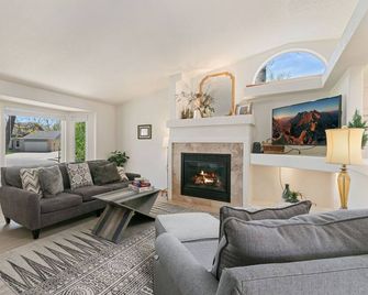 Colorado Mountain Retreat - Easy Access To Rmnp! - Loveland - Olohuone