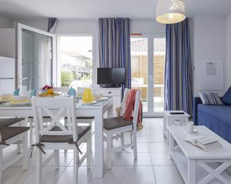 Résidence Odalys Le Petit Pont - Hourtin - Comedor
