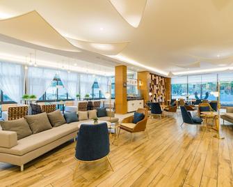 Atour Jiaozhou Qingdao Hotel - Qingdao - Lounge