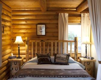 Yellowstone Montana Cabin Retreat Beauty of Paradise Valley! - Emigrant - Bedroom