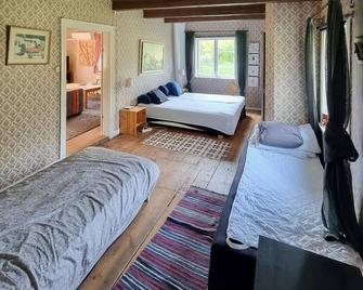 Gorgeous Home In Vinslöv With Wifi - Hässleholm - Bedroom