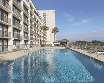 Peppertree by the Sea - North Myrtle Beach - Piscina