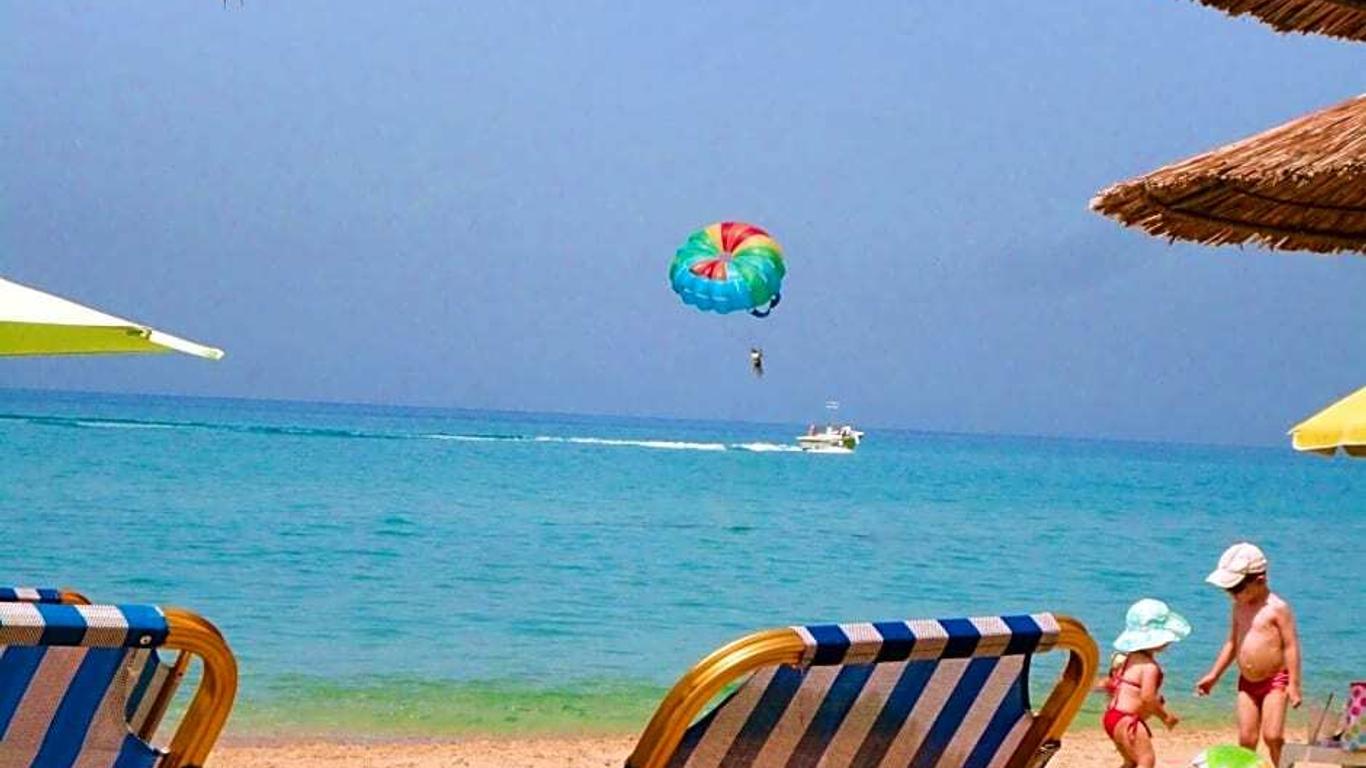 Mirto Beach Hotel & Restaurant