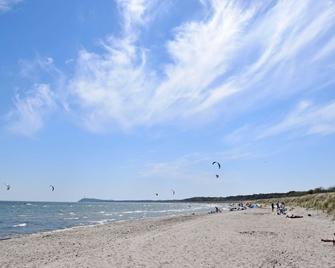 07 Double Room B (H) - The small hotel and apartments on Mönchgut! - Middelhagen - Strand