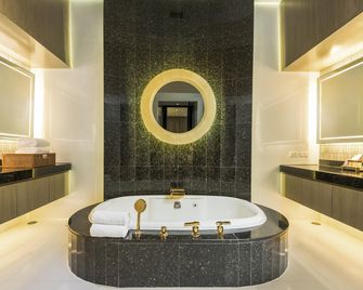 Emporium Suites by Chatrium - Bangkok