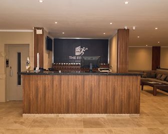 The Fit Stop Hostel - Hurghada - Front desk