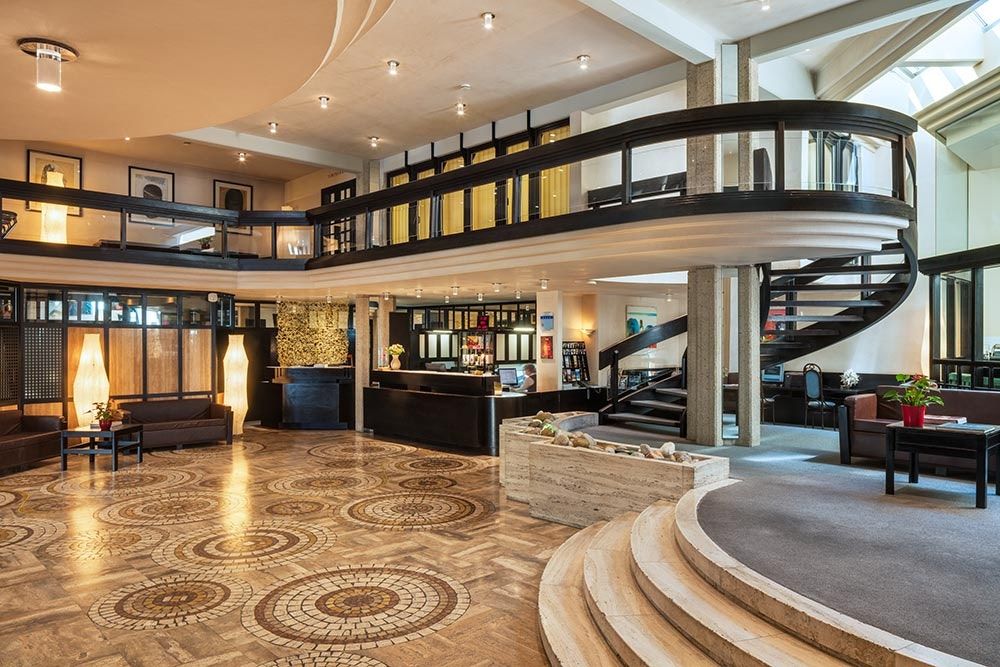 Hotel Central - אינזברוק - לובי