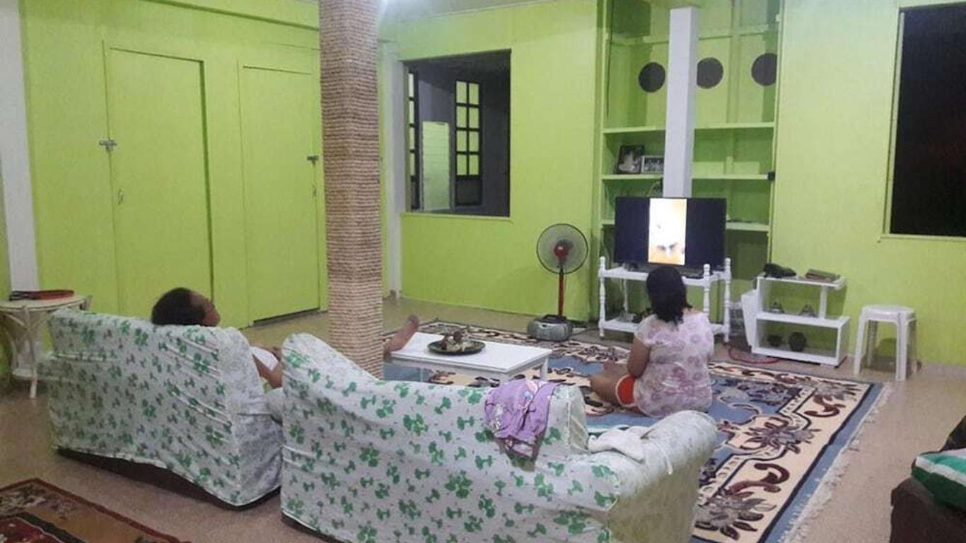 Green Bamboo Transient House