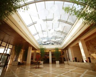 Sichuan Jinjiang Hotel - Chengdu - Recepción