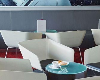 Hotel Indigo Barcelona Plaza Espana - Barcelona - Lounge