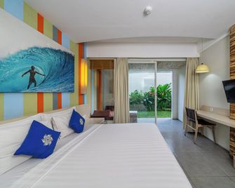 Bliss Surfer Hotel Legian - Kuta