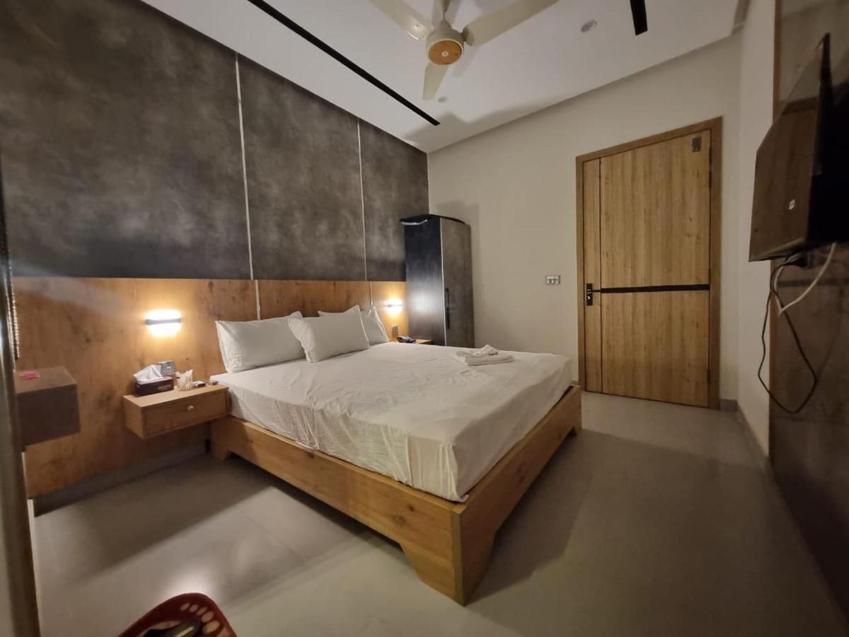 Global Inn Hotel & Residencies thumbnail 2