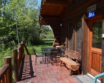 Happy Cabin: One Bedroom At Wolfridge Resort - Winthrop - Patio