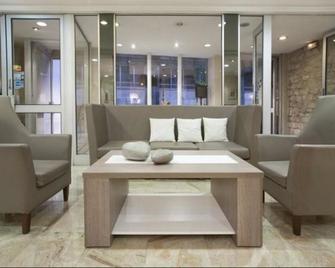 Hôtel Lebron - París - Lobby