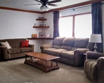 Creekside Comfort - Cranberry - Sala de estar