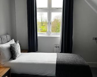 The Old Railway Hotel - Salisbury - Bedroom