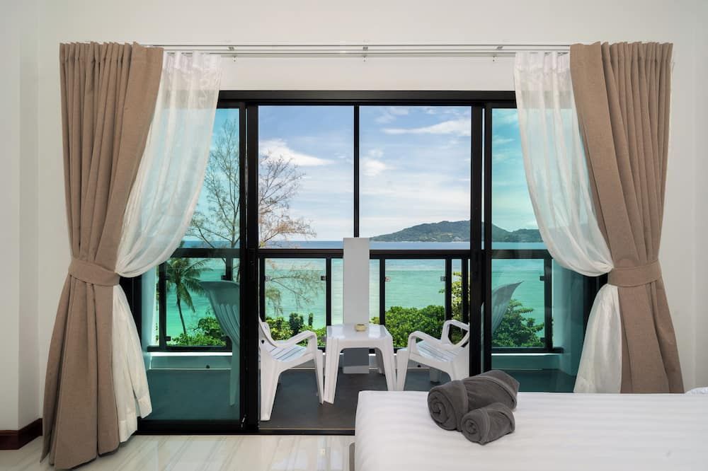 The Hideout Beachfront - Patong