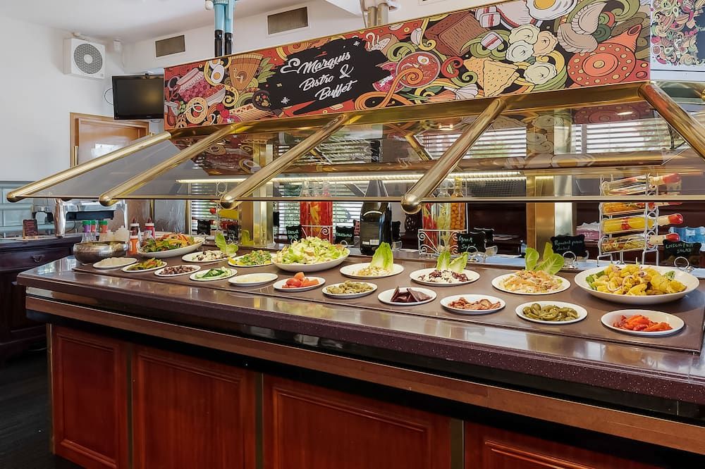 Marquis Hotel Motel - Hobart - Buffet