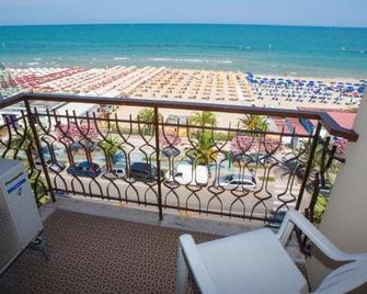 Hotel Eden - Grottammare - Balkon