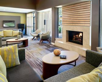 Courtyard by Marriott Macon - Macon - Lobby