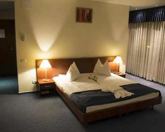 Samaa Hotel - Bucharest