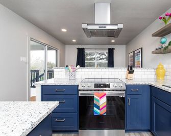 Fresh and fun Belton lake view home - Belton - Cocina