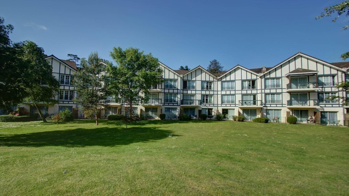 أوتل دو بارك