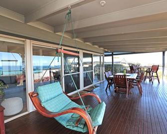 Bay Views On Browne - Dromana - Balcony