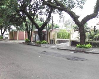 Hotel Niterói - Cascavel - Vista del exterior