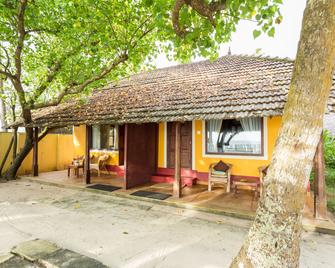 Azure Tides Marari - Alappuzha - Patio